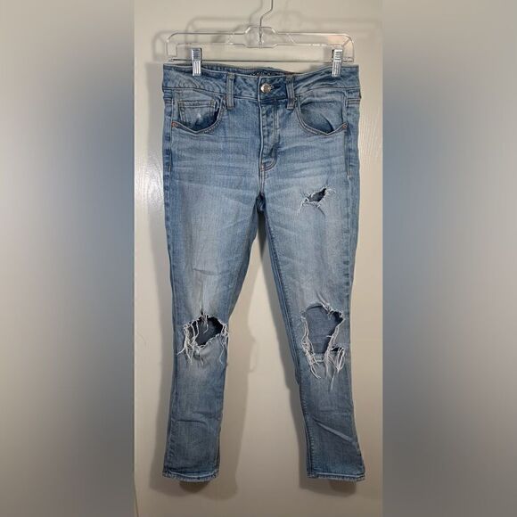 American eagle GUC Tom girl distressed button fly jeans Size 2 - Picture 1 of 8